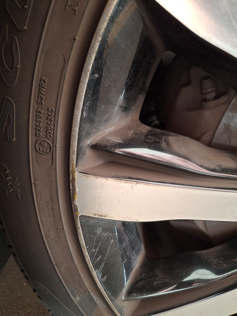 Used 2014 Range Rover Vogue SE for sale in Dubai